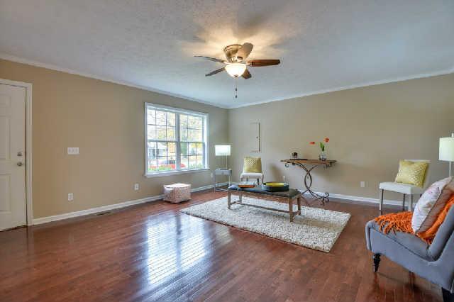  805 W 5th St, Dickson, TN 37055 photo 4