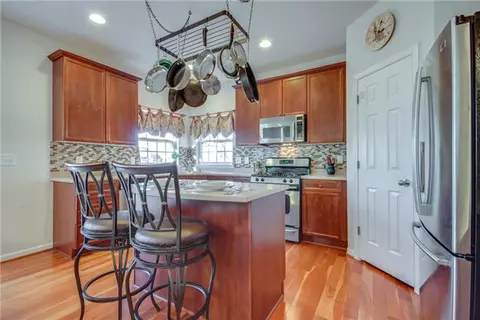 1017 Queens Pl, Spring Hill, TN 37174 photo 8