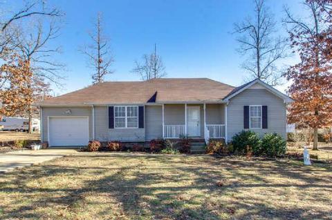 103 Post Oak Ct, Dickson, TN 37055 photo 1