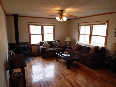 110 Oaktree Ln, Dickson, TN 37055 photo 3