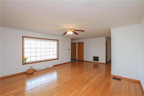 5176 Barbee Rd, Springfield, TN 37172 photo 2