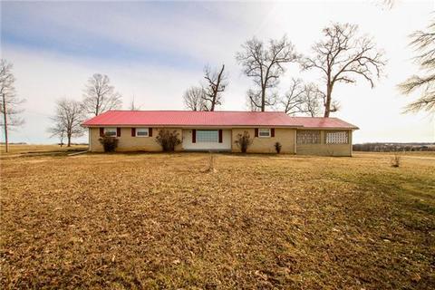 5176 Barbee Rd, Springfield, TN 37172 photo 1