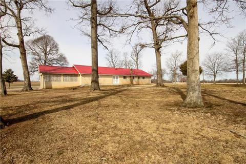 5176 Barbee Rd, Springfield, TN 37172 photo 14