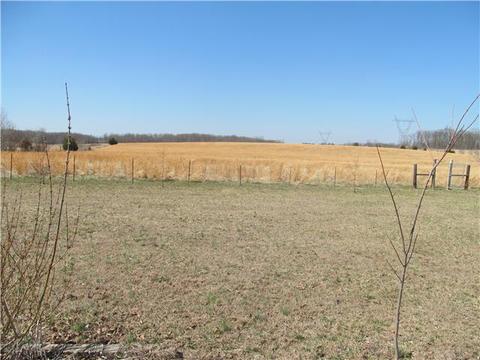 2040 Ccc Rd, Dickson, TN 37055 photo 2