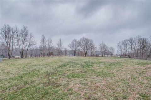 110 Hillside Dr, Dickson, TN 37055 photo 3