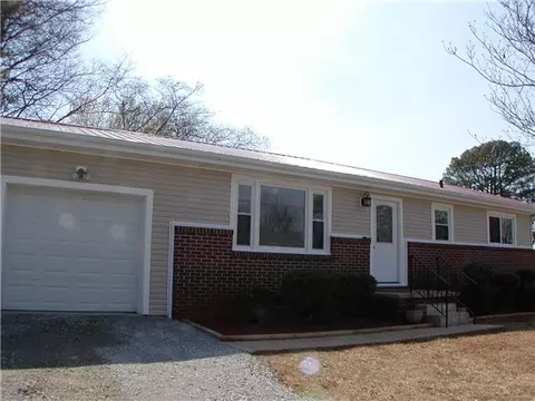 202 Ruby St, Winchester, TN 37398 photo 2