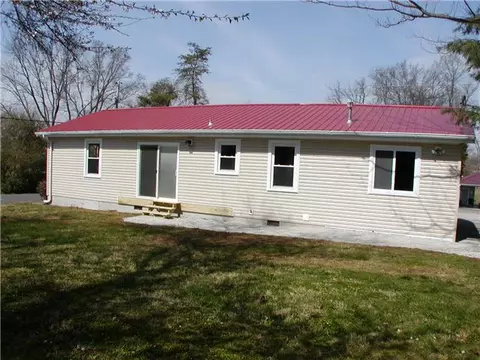 202 Ruby St, Winchester, TN 37398 photo 3