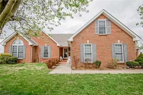 101 Foxrun, Springfield, TN 37172 photo 1