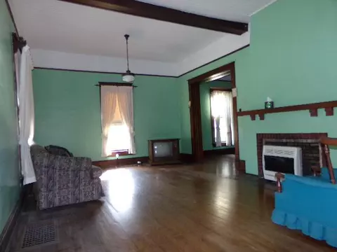 302 W Broad St, Decherd, TN 37324 photo 5