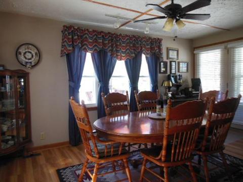 180 Batson Rd, Cunningham, TN 37052 photo 6