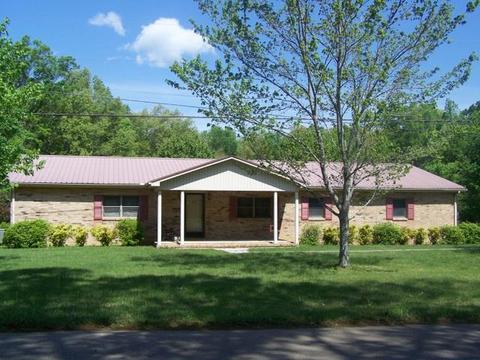 211 Newtown Rd, Mcminnville, TN 37110 photo 2