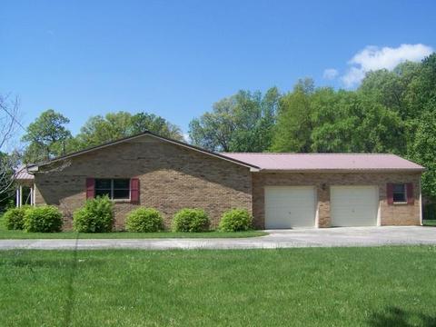 211 Newtown Rd, Mcminnville, TN 37110 photo 3