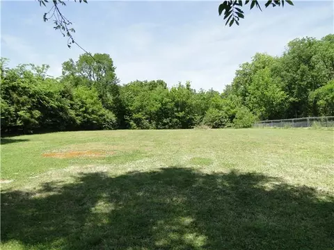 418 E Campbell Rd, Madison, TN 37115 photo 8