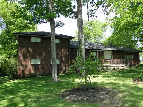 418 E Campbell Rd, Madison, TN 37115 photo 2
