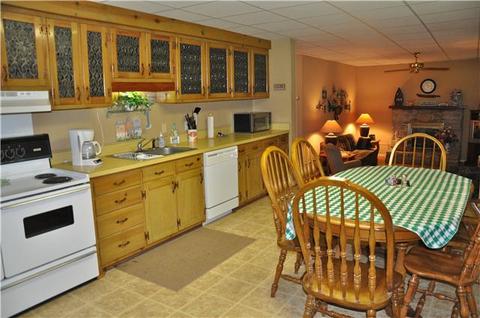 445 E Ridgetop Rd, Sparta, TN 38583 photo 3