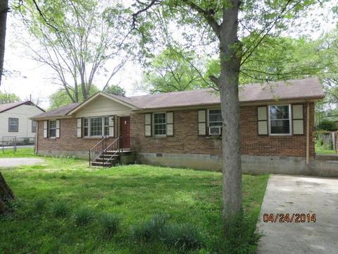 826 Denson Ave, Madison, TN 37115 photo 1