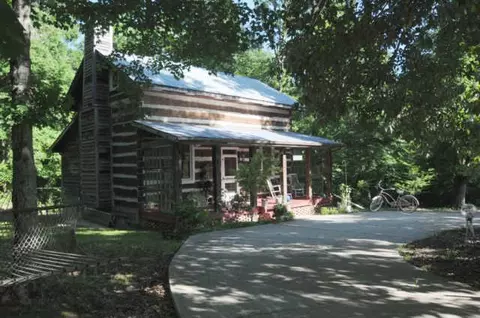 175 Bittersweet Bnd, Dickson, TN 37055 photo 1