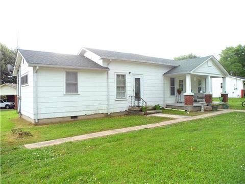 508 2nd Ave S, Loretto, TN 38469 photo 1