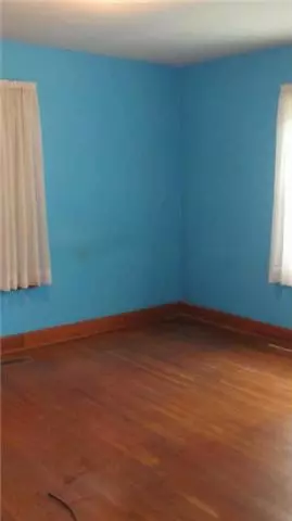 215 Walnut St, Decherd, TN 37324 photo 6