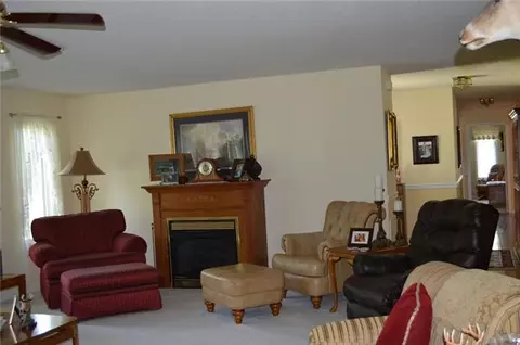 2462 Blue Spring Rd, Decherd, TN 37324 photo 3