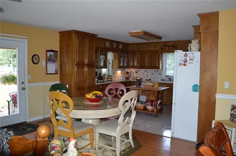 2462 Blue Spring Rd, Decherd, TN 37324 photo 5
