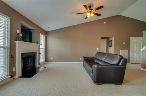 1004 Daniel Ln, Spring Hill, TN 37174 photo 3