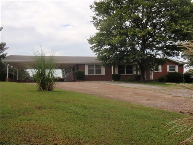 2410 Skyview Dr, Centerville, TN 37033 photo 1