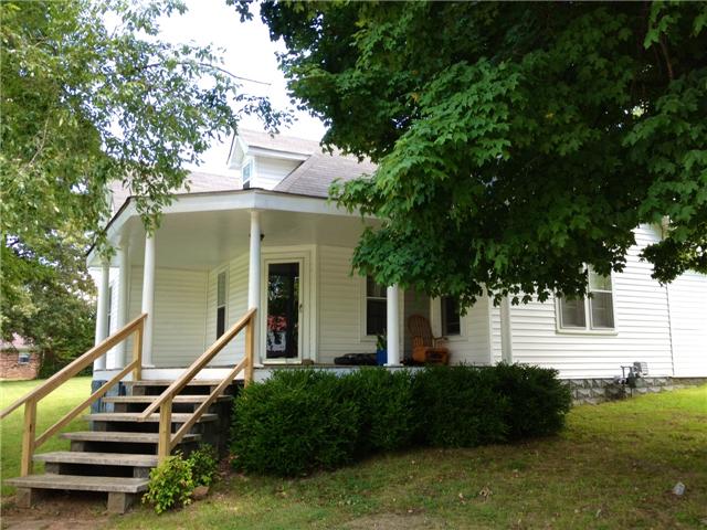 401 Olive St, Dickson, TN 37055 photo 1