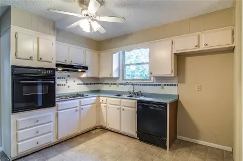 205 Sam Davis Dr, Springfield, TN 37172 photo 5