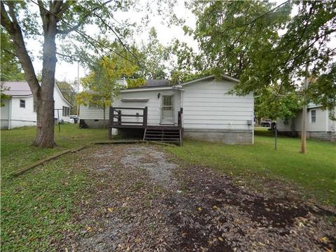 202 Spring St, Dickson, TN 37055 photo 18