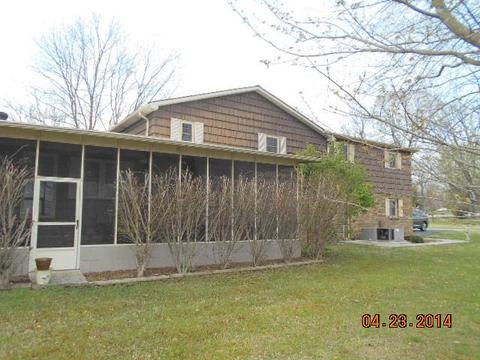 330 E Maple St, Morrison, TN 37357 photo 2