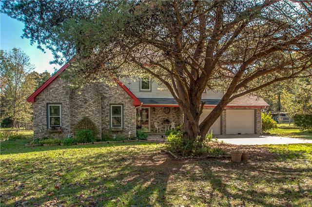 1364 Hillcrest Rd, Dickson, TN 37055 photo 1