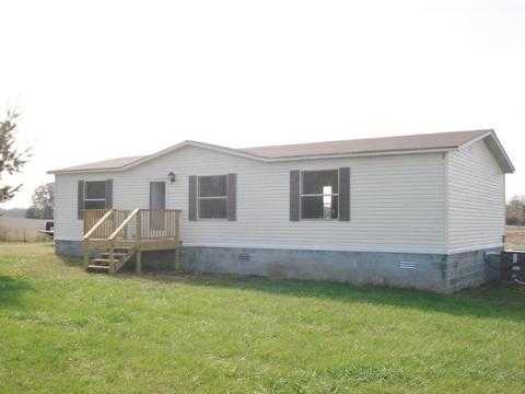 470 Finger Bluff Rd, Morrison, TN 37357 photo 2
