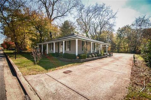 918 E Castle St, Murfreesboro, TN 37130 photo 1