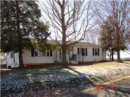 6517 Roy Pearson Rd, Springfield, TN 37172 photo 2