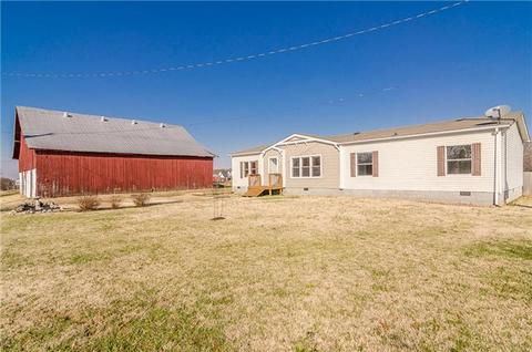 4442 Barren Plains Rd, Springfield, TN 37172 photo 1