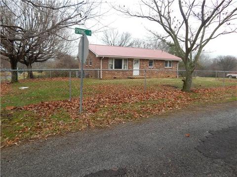 200 Spring St, Vanleer, TN 37181 photo 18