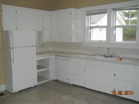 705 W Walnut St, Dickson, TN 37055 photo 9