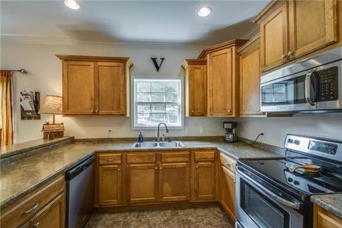 205 Deerfield Dr, Springfield, TN 37172 photo 6