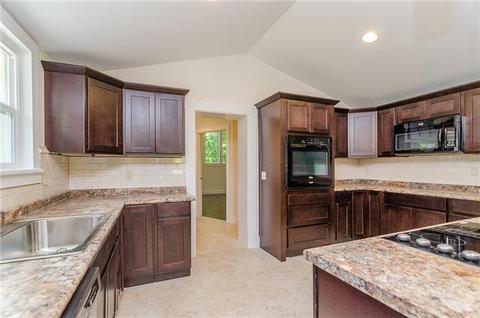 117 Walnut St, Springfield, TN 37172 photo 5