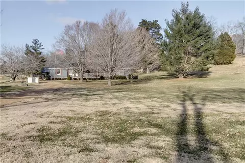 4212 Armstrong Rd, Cottontown, TN 37048 photo 9