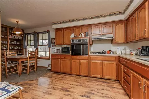 4212 Armstrong Rd, Cottontown, TN 37048 photo 12