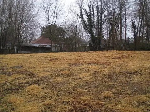 210 Walnut St, Springfield, TN 37172 photo 2