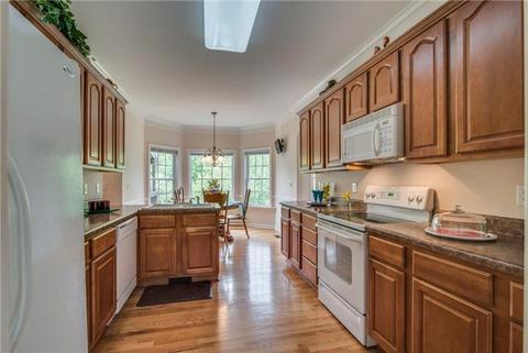 133 Lena Loop, Burns, TN 37029 photo 5