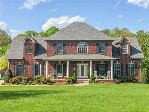 133 Lena Loop, Burns, TN 37029 photo 1
