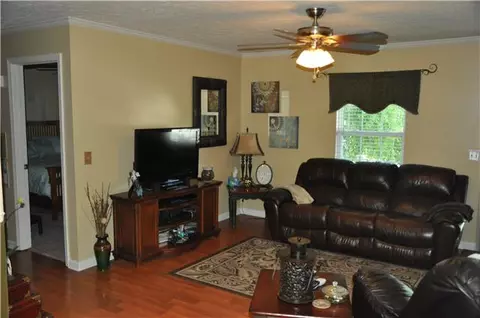 133 Phillip Dr, Springfield, TN 37172 photo 9