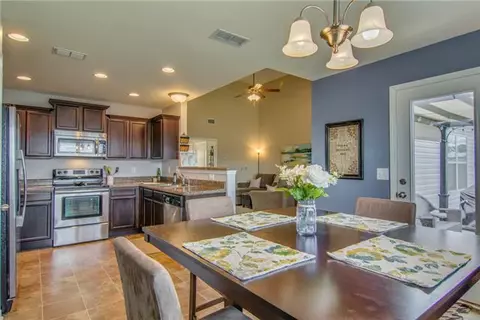 2078 Red Jacket Trce, Spring Hill, TN 37174 photo 6