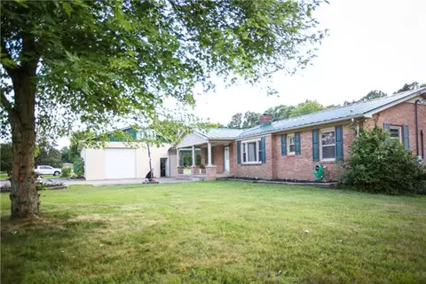 584 Oak Grove Rd, Goodspring, TN 38460 photo 1