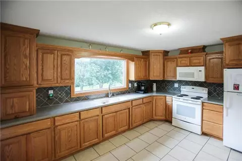 584 Oak Grove Rd, Goodspring, TN 38460 photo 11