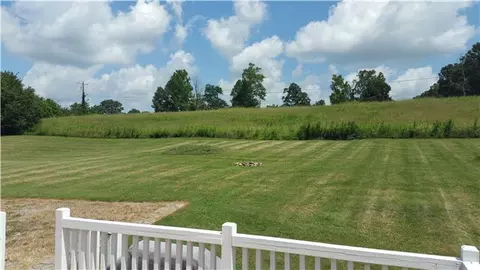 6642 Allen Rd, Springfield, TN 37172 photo 2